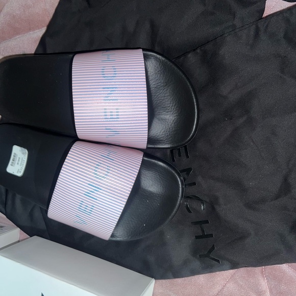 GIVENCHY SLIDES - Picture 6 of 6